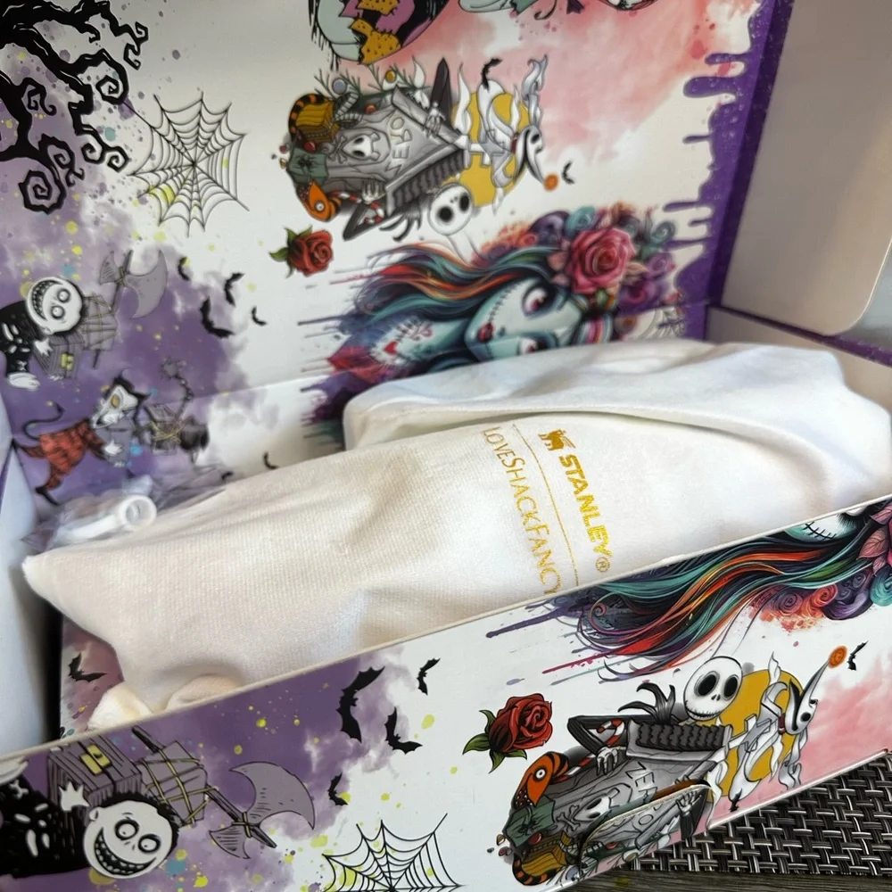 Stanley Spooky Purple and White Tumbler - Picture 5 of 5